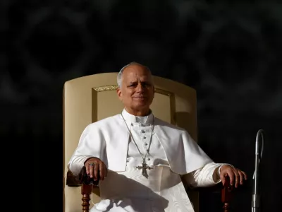 Pope Leo XIV holds an audience for the Jubilee in Saint Peter's Square at the Vatican, December 20, 2025. REUTERS/Vincenzo Livieri