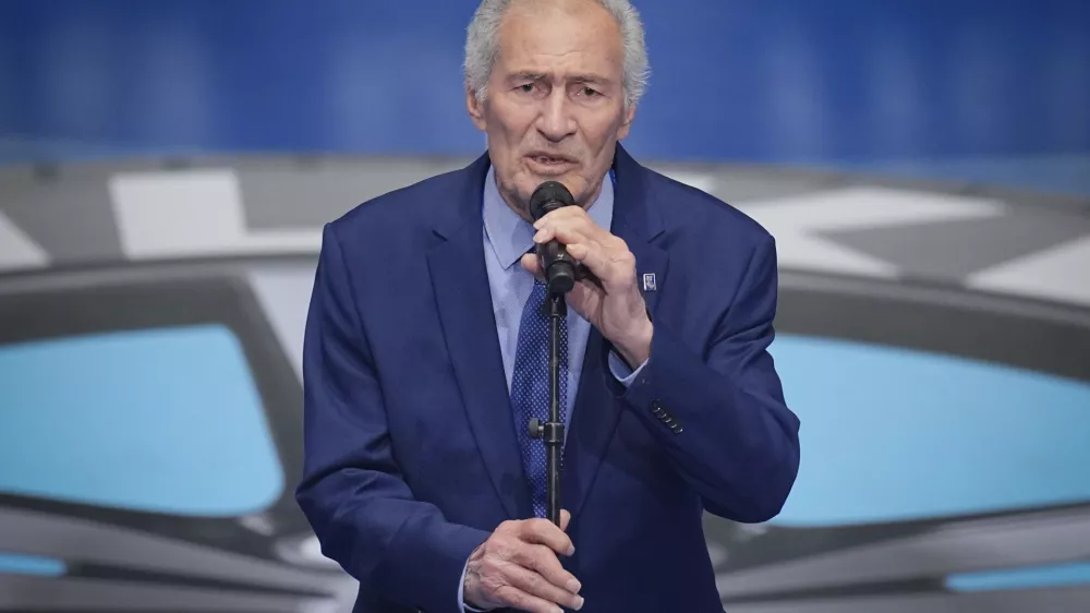 Hasan Mustafa prepričljivo ostaja na čelu IHF