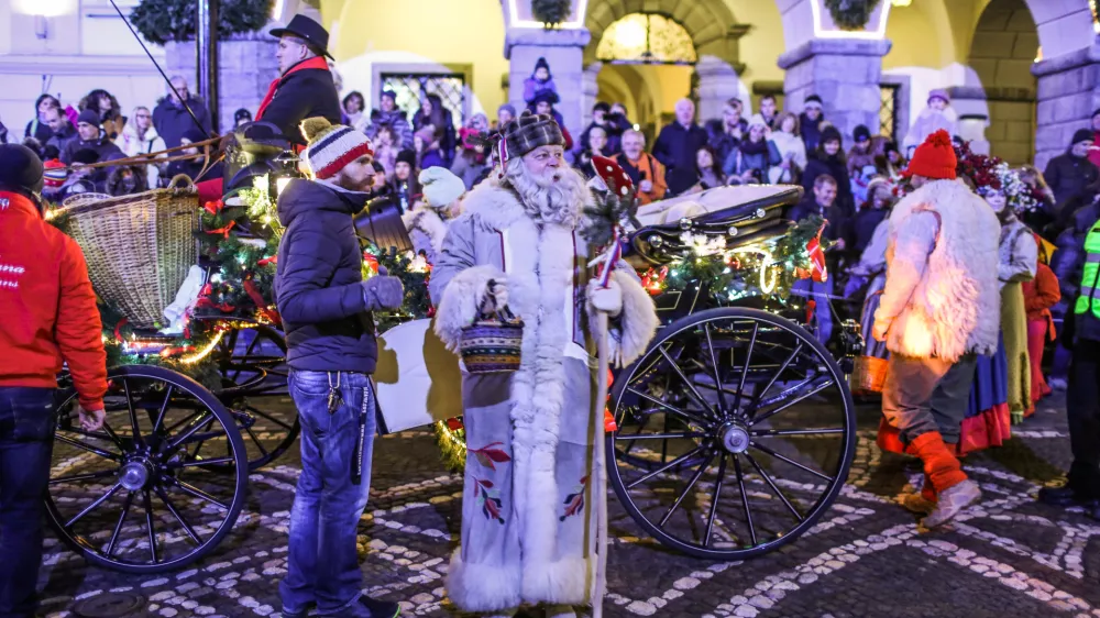 Izjemen obisk in bogat praznični program