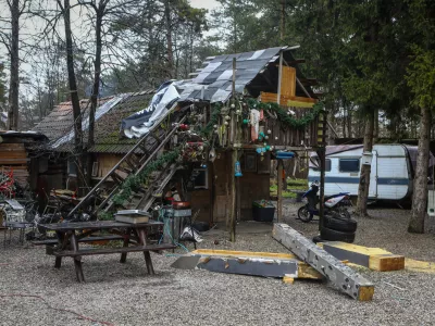 24.12.2025 - romsko naselje Roje - Strojanovi - Foto: Luka Cjuha