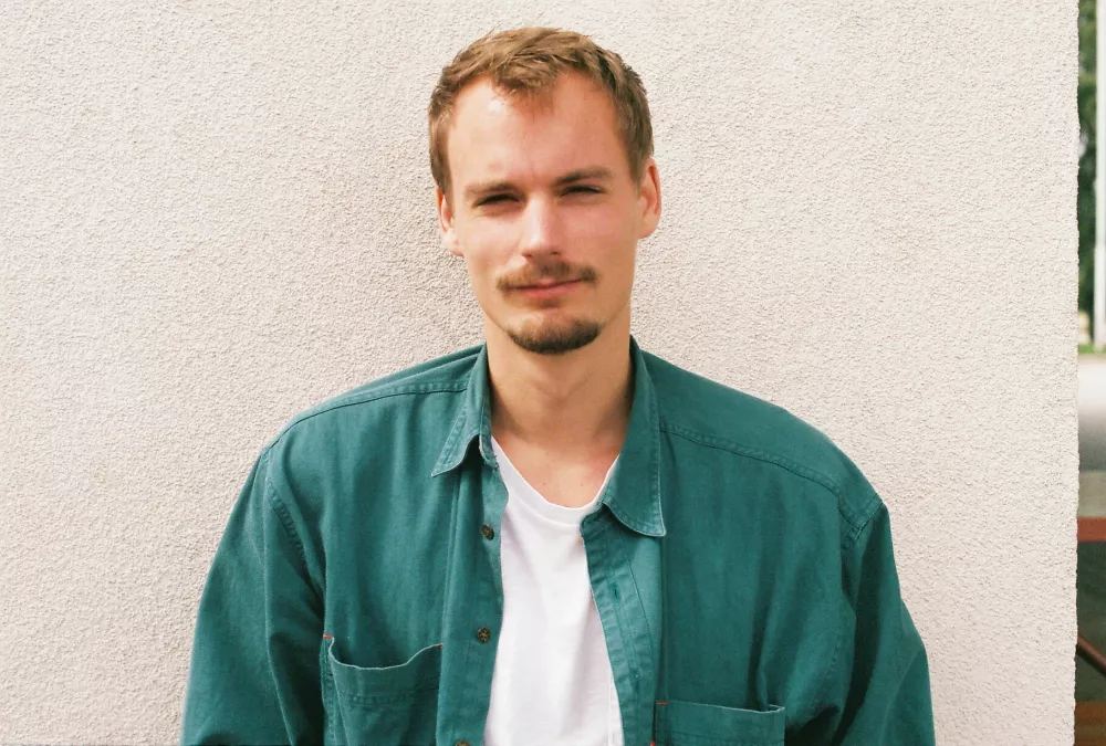  Aron Horvath, režiser