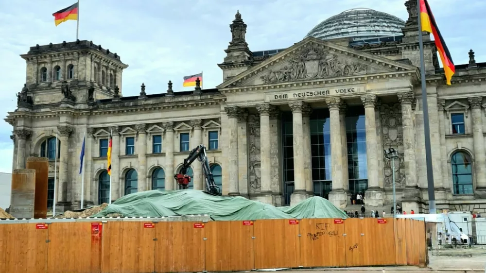 Po recesiji prihaja &scaron;ibka rast, a Slovenija ne more računati na bolj&scaron;e čase