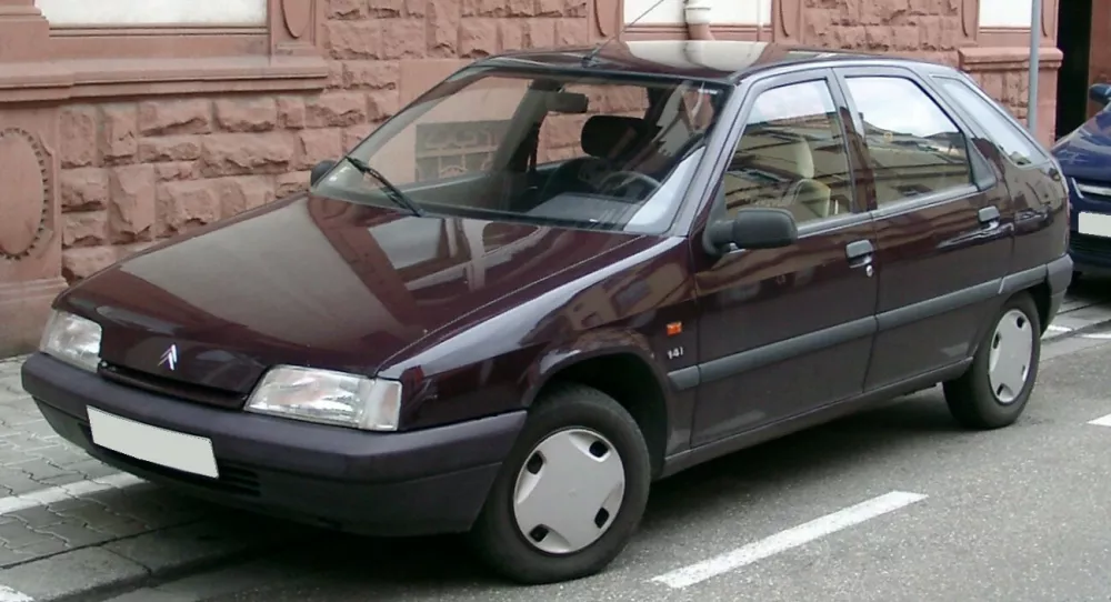 Sosedje so se odločili za veterana, citro&euml;ne ZX, ki je bil iz zasebne lastnine preoblikovan v skupni vir. Foto: Wikipedia