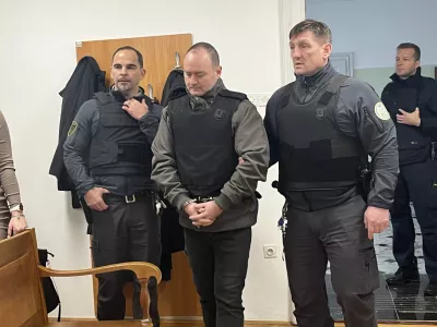 &Scaron;tirje obsojeni na 30 let zapora, med njimi tudi spolni predator