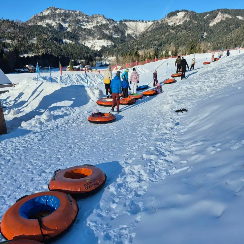 Adrenalinsko sankanje na napihljivih zračnicah