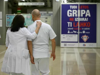 Gripa - 09.01.2024 &ndash; opozorilna stavka zdravnikov in zobozdravnikov - zdravniki in zobozdravniki zaradi neuresničenih zavez vlade iz že sklenjenih sporazumov opozorilno stavkali. protest //FOTO: Nik Erik Neubauer 