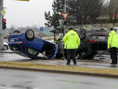 26.11.2025 - Prometna nesreča - &Scaron;martinska cesta - policijaFoto: Luka Cjuha