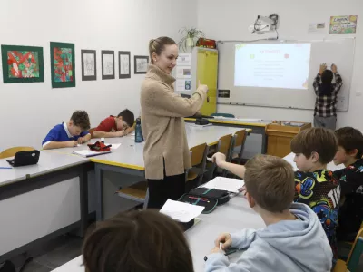 19.12.2025 - Osnovna &scaron;ola Prule na začasni lokaciji v BTC - učenci, pouk, osnovno&scaron;olciFoto Luka Cjuha