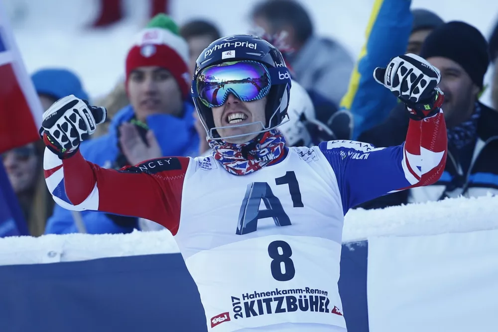 Alpine Skiing - FIS Alpine Skiing World Cup - Men's Slalom - Kitzbuehel, Austria - 22/01/17 - Dave Ryding of Britain celebrates at the finish line. REUTERS/Dominic Ebenbichler