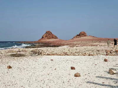 FILE PHOTO: Foreign visitors tour an area of the Socotra Island, Yemen November 3, 2025. REUTERS/Stringer/File Photo
