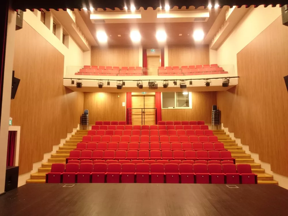 Kranjska Gora, Kino Dvorana