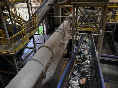 Sežigalnica bo na Barju, tam ni sosedov. Znova so se oglasili zdravniki