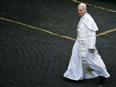 Papež na prvem konzistoriju stavil na dialog in enotnost