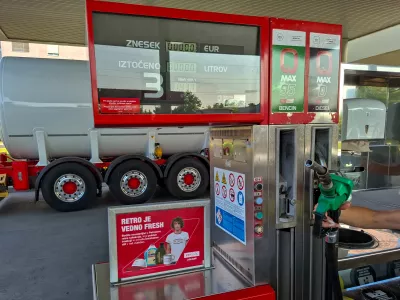 12.06.2025 - Petrol - Bencinska črpalka - točenje goriva - bencinFoto: Luka Cjuha