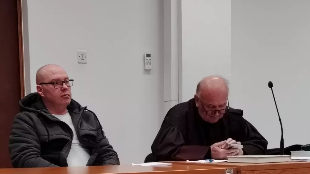 Tožilstvo zahteva za Vozliča skoraj 24 let zapora