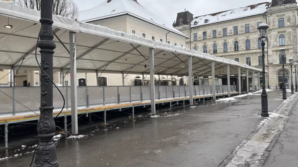 Drsali&scaron;če so tudi letos postavili na Pogačarjev trg. Foto: Tamara Čalo&scaron;ević
