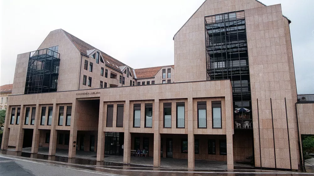 Porodni&scaron;nica Ljubljana, 