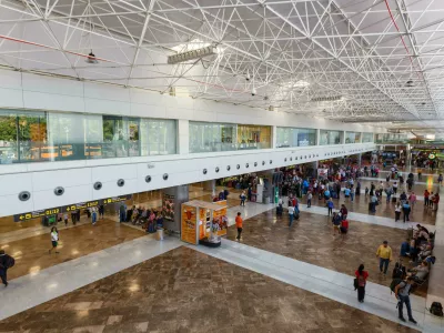 80-letnik je celo trdil, da je za soprogino&nbsp;smrt odgovorno vodstvo letali&scaron;ča na Tenerifih. Foto: Reuters/Alamy