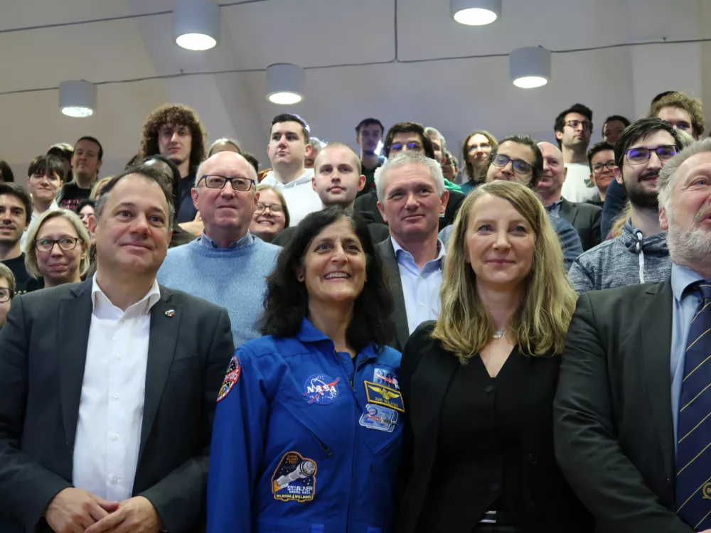 Sunita Williams, upokojena Nasina astronavtka, obisk na Univerzi v Novi Gorici, januar 2025 / Foto: Nata&scaron;a Bucik Ozebek