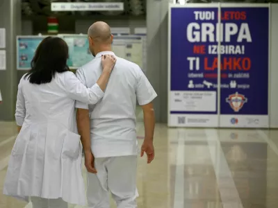 Gripa - 09.01.2024 &ndash; opozorilna stavka zdravnikov in zobozdravnikov - zdravniki in zobozdravniki zaradi neuresničenih zavez vlade iz že sklenjenih sporazumov opozorilno stavkali. protest //FOTO: Nik Erik Neubauer 