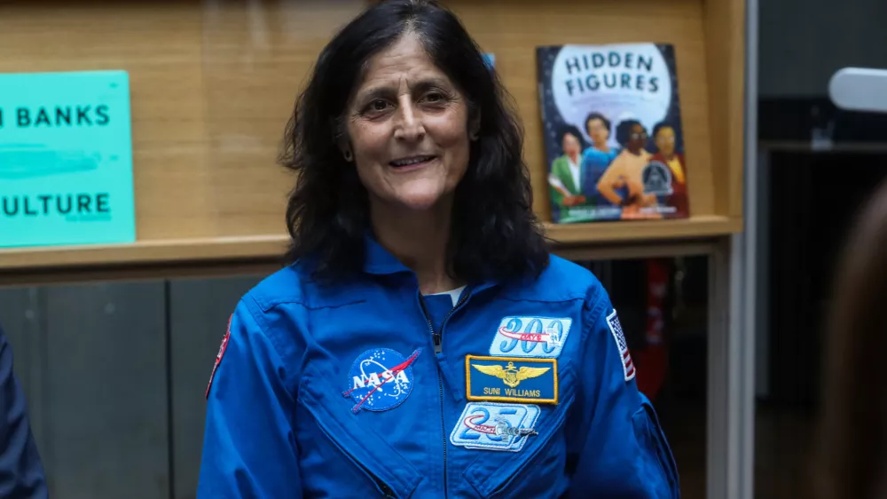 - 13.01.2023. - Sunita Lyn "Suni" Williams na obisku v Sloveniji. Center vesoljskih tehnologij Hermana Potočnika Noordung, Vitanje.//FOTO: Bojan Velikonja