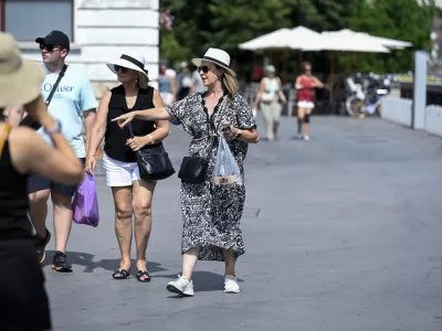 Vročinavisoke temperaturepoletjepripekavročinski val globalno segrevanje30.6.2025 Vročinski val v Ljubljani.FOTO: Nik Erik Neubauer