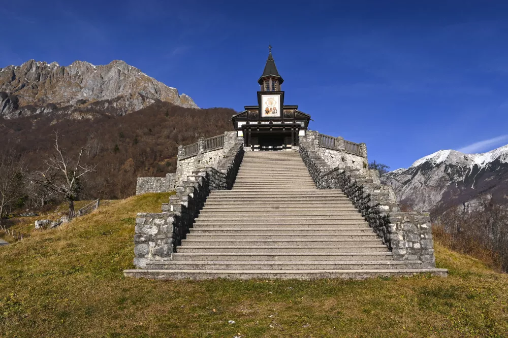 Javorca nad Tolminom / Foto: Franci Horvat