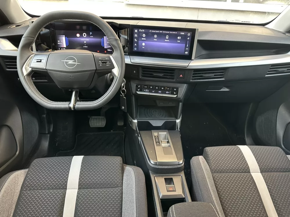 Opel frontera / Foto: Matjaž Terzič