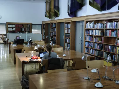 Slovanska knjižnica: Od Pre&scaron;ernove pisave do Cankarjeve maske