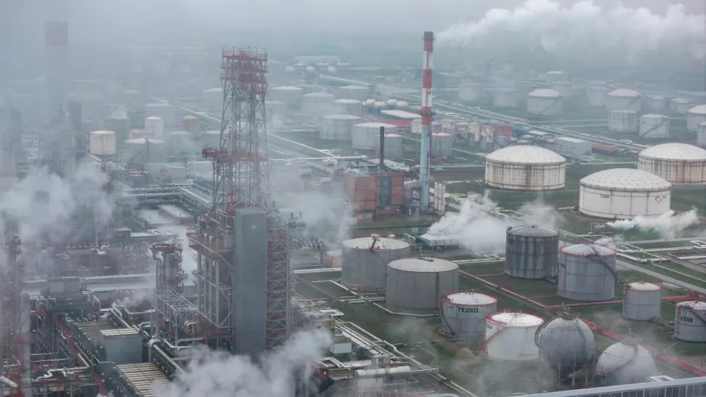 FILE PHOTO: A drone view shows Serbia's majority Russian-owned NIS oil refinery in Pancevo, Serbia, November 27, 2025. REUTERS/Marko Djurica/File Photo