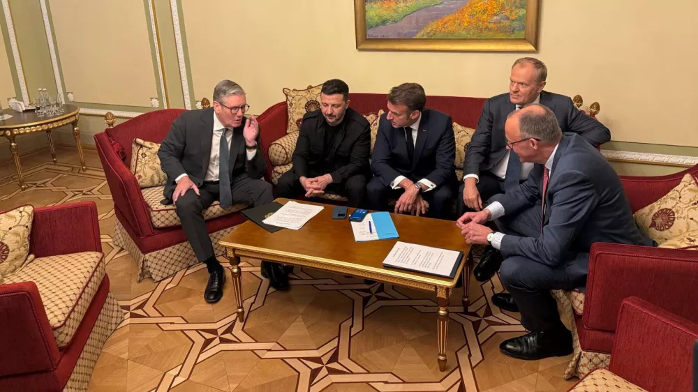 Ukraine's President Volodymyr Zelenskiy, Britain's Prime Minister Keir Starmer, French President Emmanuel Macron, German Chancellor Friedrich Merz and Polish Prime Minister Donald Tusk speak with U.S. President Donald Trump via phone during the so-called "Coalition of the Willing" meeting, amid Russia's attack on Ukraine, in Kyiv, Ukraine May 10, 2025. Press Service of Ministry of Foreign Affair of Ukraine/Handout via REUTERS ATTENTION EDITORS - THIS IMAGE HAS BEEN SUPPLIED BY A THIRD PARTY. BEST QUALITY AVAILABLE. TPX IMAGES OF THE DAY.