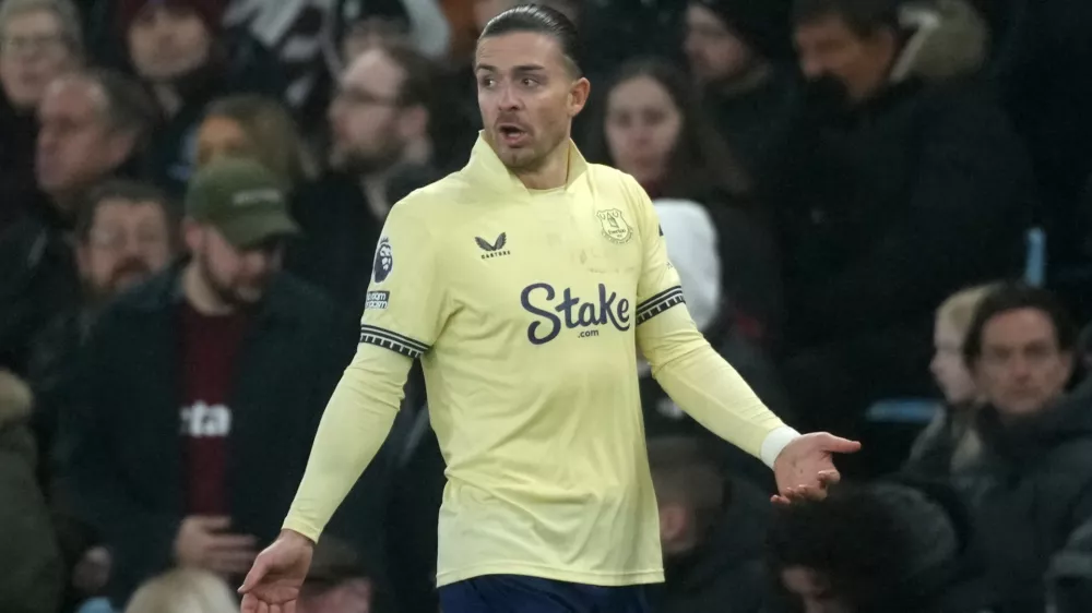 Everton's Jack Grealish reacts during the English Premier League soccer match between Aston Villa and Everton in Birmingham, Sunday, Jan. 18, 2026.(AP Photo/Dave Shopland)