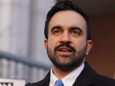 Mayor Zohran Mamdani speaks in front of members of the New York State Nurses Association union during a picket outside Mount Sinai West Hospital, Tuesday, Jan. 20, 2026, in New York. (AP Photo/Ryan Murphy)