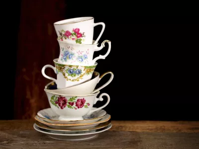 Previdno s starim porcelanom! / Foto: Istock