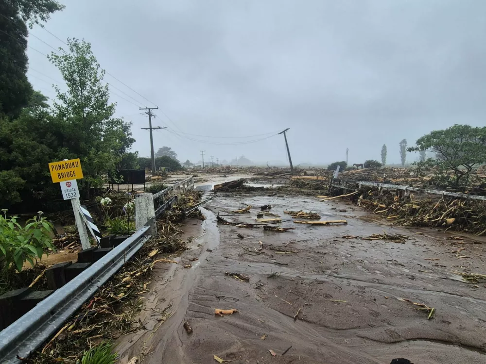 22 January 2026, New Zealand, Te Araroa: A supplied image shows flood damage after huge rainfall in Te Araroa, on New Zealand's North Island. Photo: Tairawhiti - Fire And Emergency/Tairawhiti - Fire and Emergency NZ/dpa