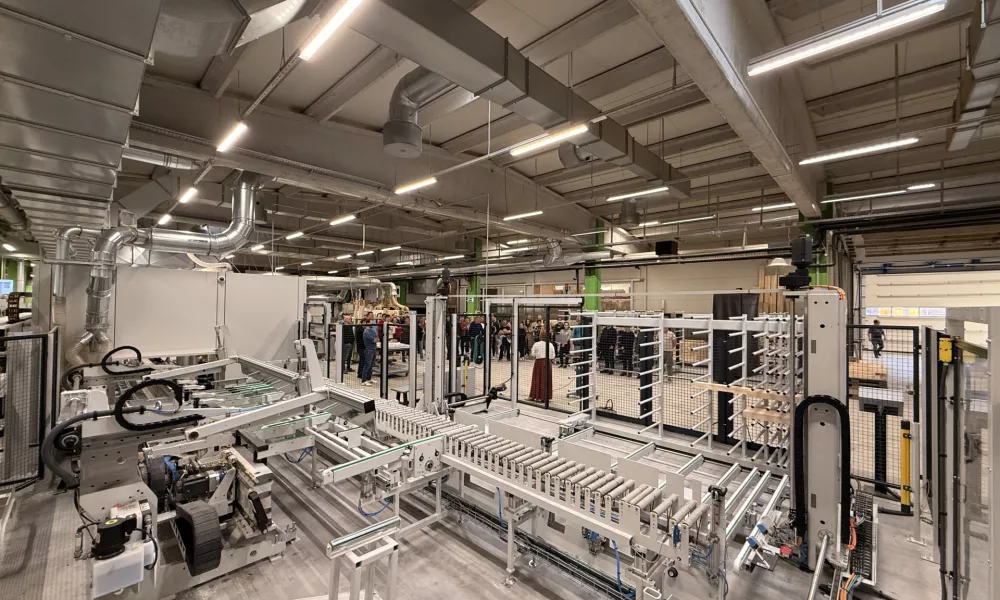 Podjetje M Sora, okenski center