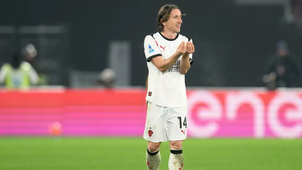Luka Modric of AC Milan during the match of 22th day of the Serie A Championship between A.S. Roma and A.C.Milan at the Olimpico Stadium on Jan 25, 2026 in Rome, Italy. during AS Roma vs AC Milan, Italian soccer Serie A match in Rome, Italy, January 25 2026 (Photo by Roberto Ramaccia/IPA Sport / ipa-agency.net/IPA/Sipa USA) Photo: IPA/SIPA USA / Foto: Ipa/sipa Usa