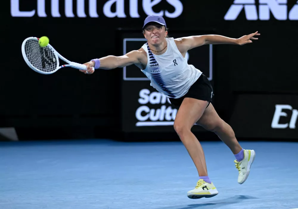 Tennis - Australian Open - Melbourne Park, Melbourne, Australia - January 24, 2026 Poland's Iga Swiatek in action during her third round match against Russia's Anna Kalinskaya REUTERS/Jaimi Joy
