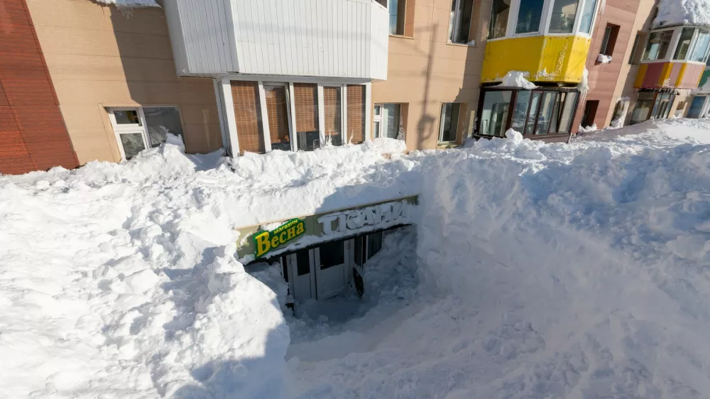 KAMCHATKA, RUSSIA - JANUARY 19: A view of the heaviest snowfall in the past 30 years is seen in Kamchatka Peninsula, Russia on January 19, 2026. The real conditions and daily life on streets and avenues are seen after images of the snowfall spread widely on social media. Alexander A. Piragis / Anadolu/ABACAPRESS.COM,Image: 1067346115, License: Rights-managed, Restrictions:, Model Release: no / Foto: Profimedia