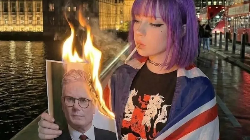 Kdo je Amelia in zakaj je postala ikona skrajne desnice?