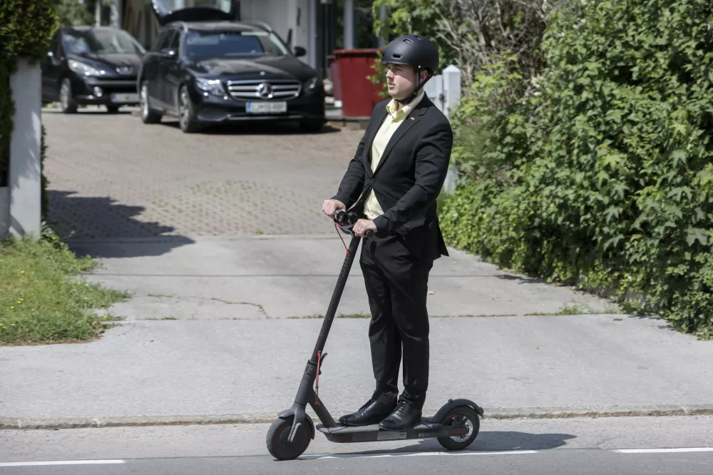 Žan Mahnič, državni sekretar za nacionalno varnost v kabinetu predsednika vlade- 01.06.2022 &ndash; poslovilno kosilo odhajajoče 14. vlade RS pod vodstvom Janeza Jan&scaron;e//FOTO: Jaka Gasar