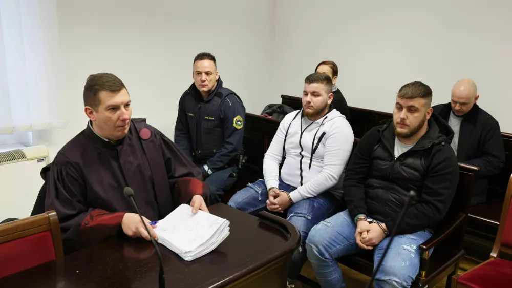 Sojenje Arsen in Leonardo Novak (napad na ribni&scaron;kega župana)