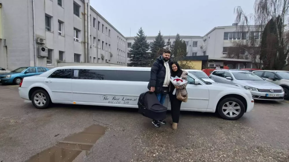 Foto: Bolni&scaron;nica za ginekologijo in porodni&scaron;tvo Kranj. 