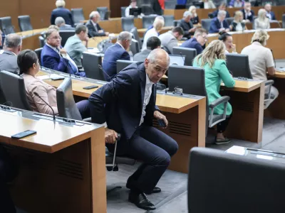 Janez Jan&scaron;a- 07.07.2025 - začetek redne seje DZ s poslanskimi vpra&scaron;anji ministrskemu zboru; DZ, velika dvorana, &Scaron;ubičeva 4, LJUBLJANA​//FOTO: Jaka Gasar