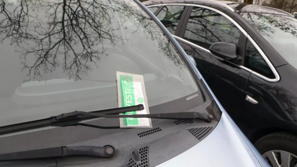 20.01.2026 - &Scaron;tepanjsko naselje - parkiranje - kazen za parkiranje - zeleni listek - parkiri&scaron;čaFoto: Luka Cjuha