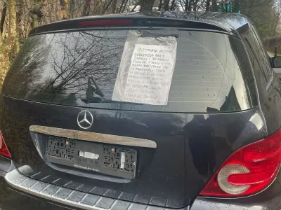 mercedes, lasnnik, parking / Foto: Bralec