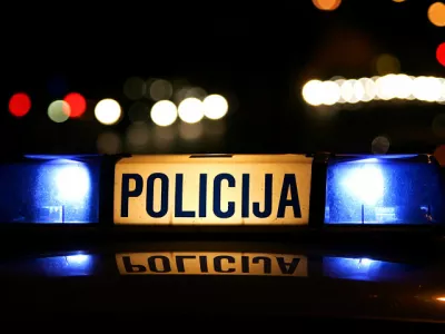 policija hrva&scaron;ka luči