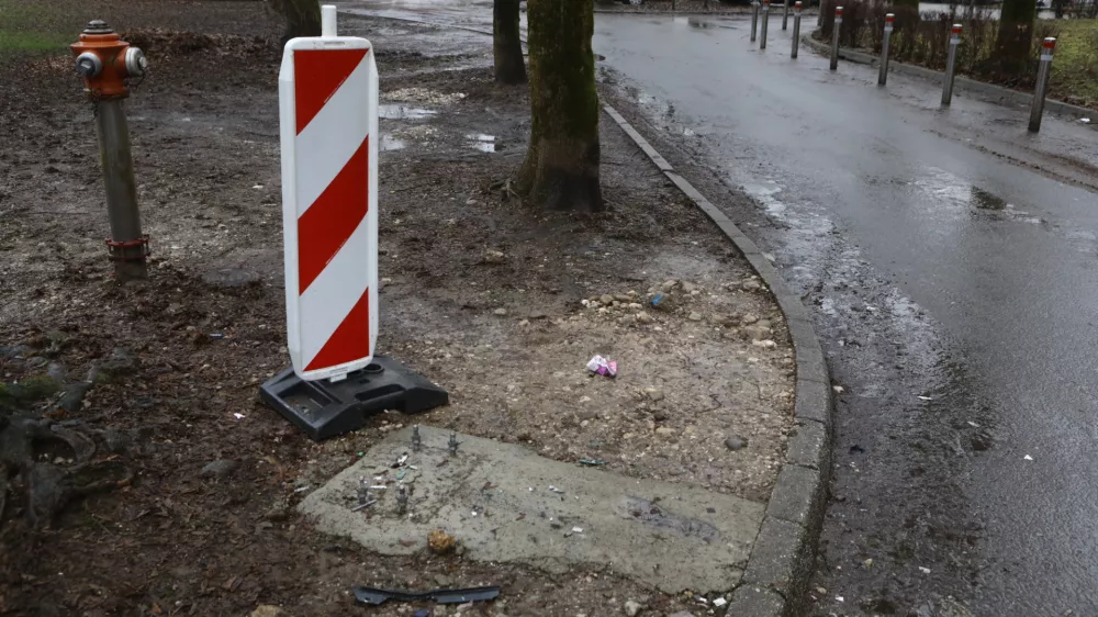 3.2.2026 &scaron;tepanjsko naselje, uničeni parkomati, parkiranjeFoto Luka Cjuha