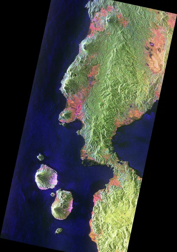 Indonezija in njeni vulkani / Foto: Esa