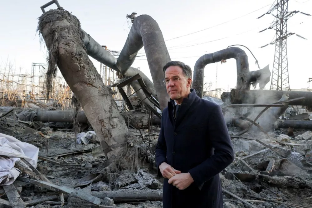 NATO Secretary General Mark Rutte visits a thermal power plant heavily damaged by Russian missile and drone strikes, amid Russia's attack on Ukraine, in Kyiv, Ukraine, February 3, 2026. First Deputy Prime Minister - Minister of Energy of Ukraine Denys Shmyhal via Telegram/Handout via REUTERS ATTENTION EDITORS - THIS IMAGE HAS BEEN SUPPLIED BY A THIRD PARTY. NO RESALES. NO ARCHIVES.